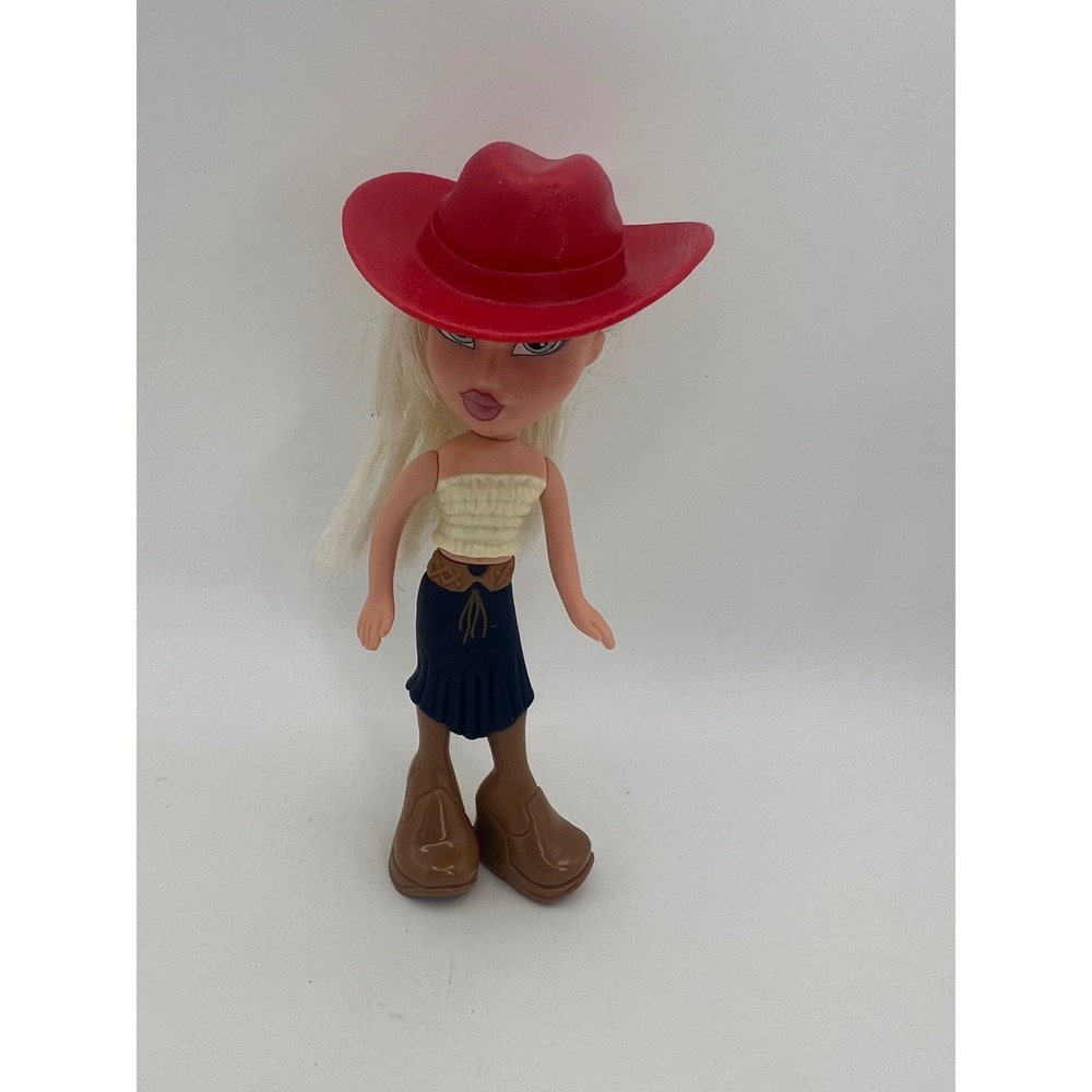 Bratz McDonald's 5" Chloe 2003 Happy Meal Toy Y2K - Picture 2 of 10